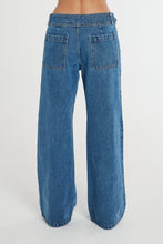 Load image into Gallery viewer, Buckle Jeans