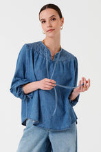 Load image into Gallery viewer, Clio Blouse - Mid Vintage