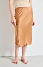 Load image into Gallery viewer, Voogy Skirt - Cacao

