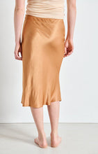 Load image into Gallery viewer, Voogy Skirt - Cacao
