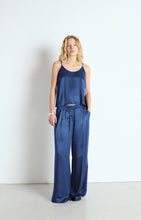 Load image into Gallery viewer, Womens Trousers Voogy
