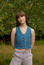 Load image into Gallery viewer, Bea Waistcoat - Voyager Vintage
