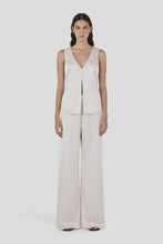 Load image into Gallery viewer, Rey Satin Vest - Ivory
