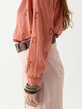 Load image into Gallery viewer, Dylan Blouse - Peach
