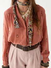Load image into Gallery viewer, Dylan Blouse - Peach
