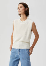 Load image into Gallery viewer, Byron Knit Vest - Milk
