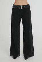 Load image into Gallery viewer, Buckle Jeans - Black Wash Denim
