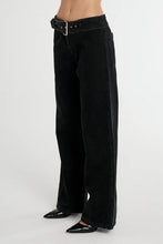 Load image into Gallery viewer, Buckle Jeans - Black Wash Denim
