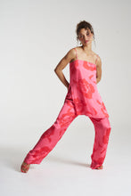 Load image into Gallery viewer, Tunic Top - A Rose By Another Name
