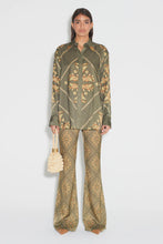 Load image into Gallery viewer, Manny Silk Shirt - Sage Tile
