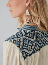 Load image into Gallery viewer, Beth Blouse - Sapphire.
