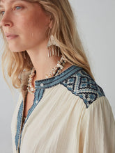 Load image into Gallery viewer, Beth Blouse - Sapphire.
