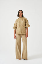 Load image into Gallery viewer, Gracie Twisted Jean - Desert Sand
