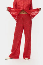 Load image into Gallery viewer, Clip Silk Bias Cut Pants - Geranium
