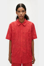 Load image into Gallery viewer, Clip Silk Short Sleeve Boyfriend Shirt - Geranium
