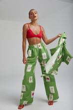 Load image into Gallery viewer, Linen Pants - House of Summi Tarrragon
