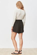 Load image into Gallery viewer, The Anusha Shorts - Black

