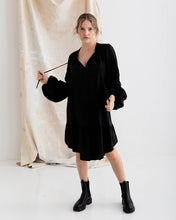 Load image into Gallery viewer, Sabine Linen Dress - Black
